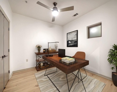 3600 S Lamar Blvd - Photo Thumbnail 16