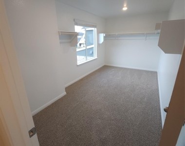 152 Grey Slate Ave - Photo Thumbnail 15