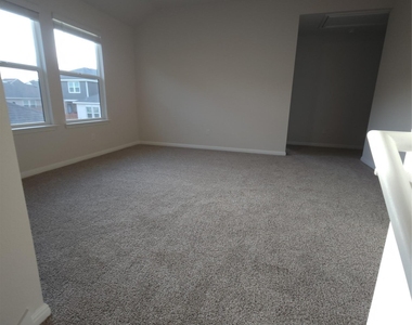152 Grey Slate Ave - Photo Thumbnail 11