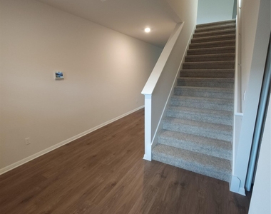 152 Grey Slate Ave - Photo Thumbnail 3
