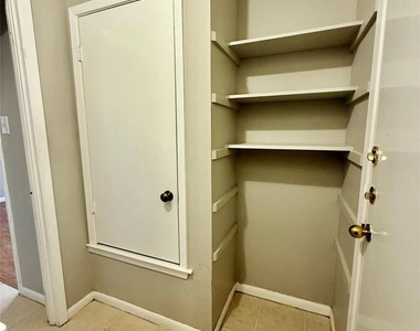 7825 Beauregard Cir - Photo Thumbnail 18