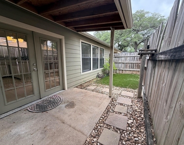 7825 Beauregard Cir - Photo Thumbnail 19