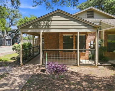 7825 Beauregard Cir - Photo Thumbnail 4