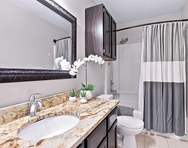 7825 Beauregard Cir - Photo Thumbnail 16