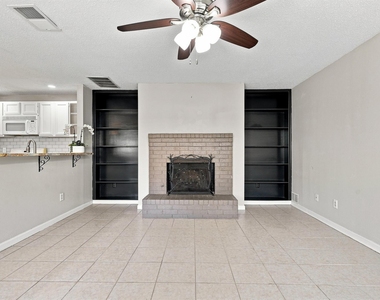 7825 Beauregard Cir - Photo Thumbnail 7