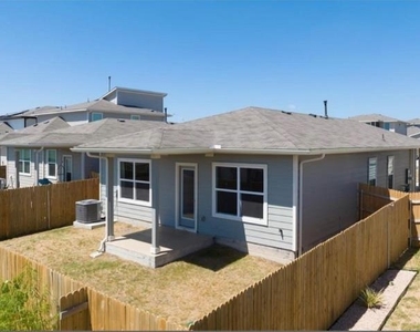 10805 Meris Ln - Photo Thumbnail 24
