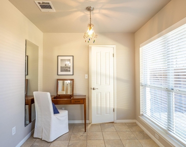 17200 Poncho Springs Ln - Photo Thumbnail 25