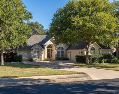 17200 Poncho Springs Ln - Photo Thumbnail 1