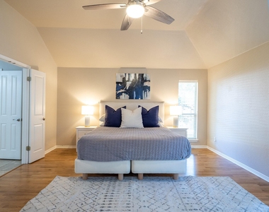 17200 Poncho Springs Ln - Photo Thumbnail 20