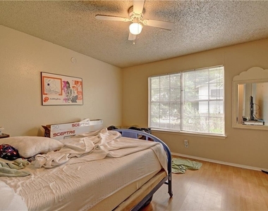 2011 Kirksey Dr - Photo Thumbnail 2