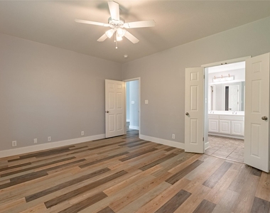 3018 Rock Rose Pl - Photo Thumbnail 15