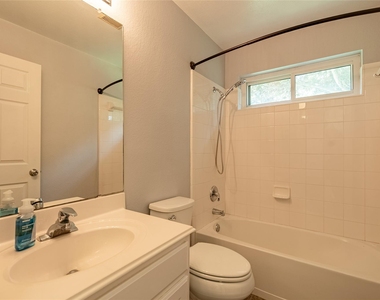 3018 Rock Rose Pl - Photo Thumbnail 11