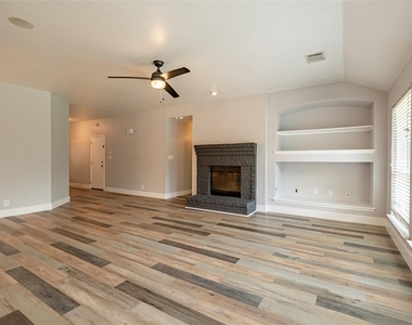 3018 Rock Rose Pl - Photo Thumbnail 9