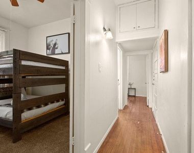 302 E 30th St - Photo Thumbnail 10