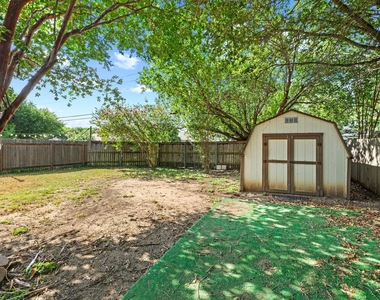 1704 Matagorda Dr - Photo Thumbnail 34