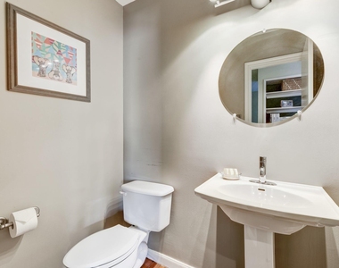 1100 Azie Morton Rd - Photo Thumbnail 14