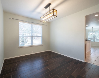 572 Big Meadow Rd - Photo Thumbnail 6
