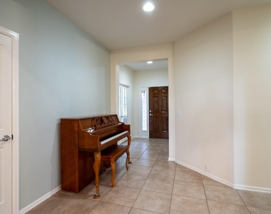 572 Big Meadow Rd - Photo Thumbnail 13