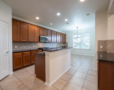 572 Big Meadow Rd - Photo Thumbnail 3