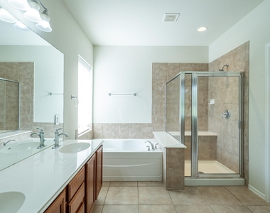 572 Big Meadow Rd - Photo Thumbnail 18