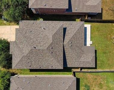 1341 Eagle Ray St - Photo Thumbnail 31