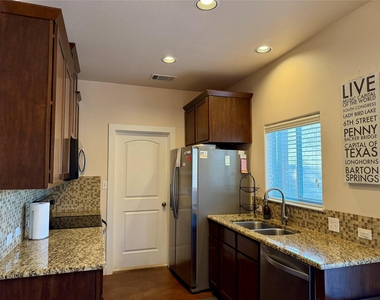 5503 Hi Line Rd - Photo Thumbnail 6