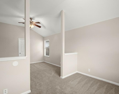 14901 Nuttall Dr - Photo Thumbnail 15