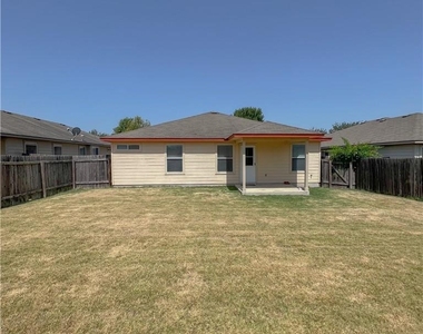 325 Altamont St - Photo Thumbnail 22