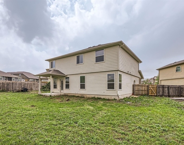131 Lavaca Loop - Photo Thumbnail 26