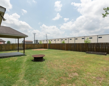 118 Wallin Farms Dr - Photo Thumbnail 24