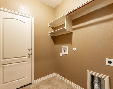 118 Wallin Farms Dr - Photo Thumbnail 15