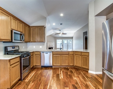 1314 Brighton Bend Ln - Photo Thumbnail 1