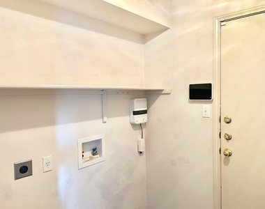 615 Settlement St - Photo Thumbnail 24