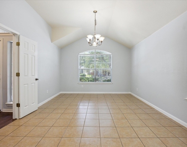 3813 Bandice Ln - Photo Thumbnail 6