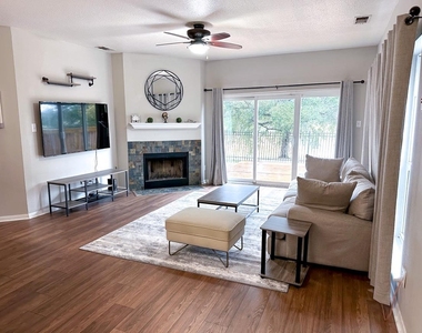 11321 Avering Ln - Photo Thumbnail 1