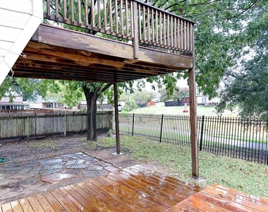 11321 Avering Ln - Photo Thumbnail 18