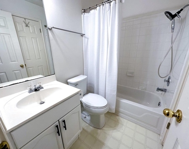 11321 Avering Ln - Photo Thumbnail 23