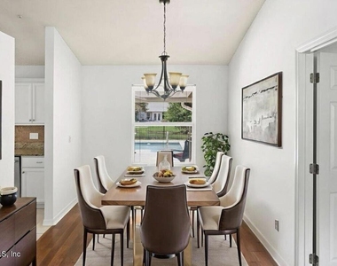 10334 Triple Crown Avenue - Photo Thumbnail 13