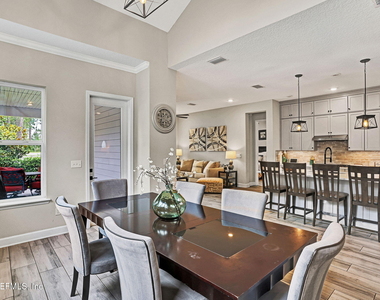 694 Navigators Road - Photo Thumbnail 5