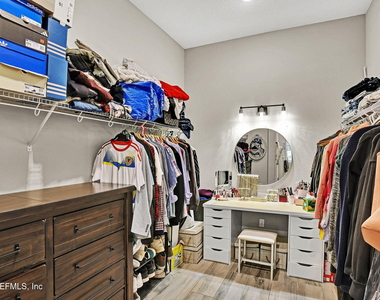 694 Navigators Road - Photo Thumbnail 18