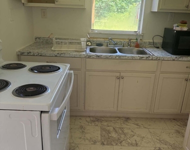 125 Tanner Terrace - Photo Thumbnail 3