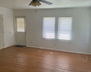 125 Tanner Terrace - Photo Thumbnail 7