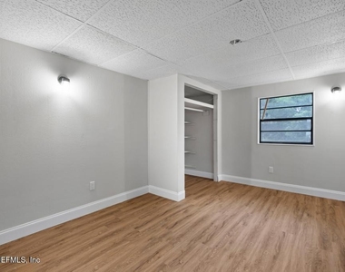1012 Beckner Avenue - Photo Thumbnail 10