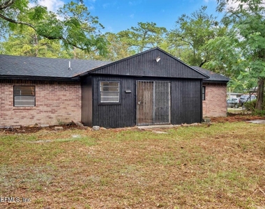 1012 Beckner Avenue - Photo Thumbnail 34
