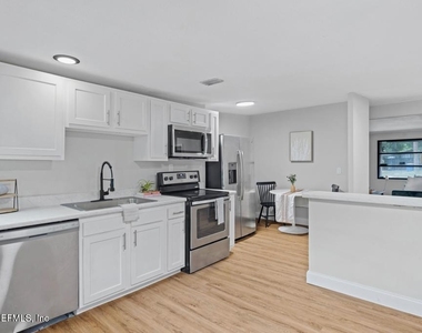 1012 Beckner Avenue - Photo Thumbnail 17
