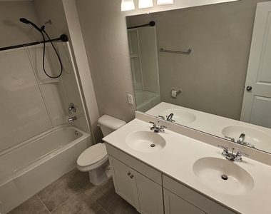 39 Starnberg Court - Photo Thumbnail 25