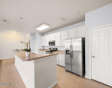 13364 Beach Boulevard - Photo Thumbnail 3