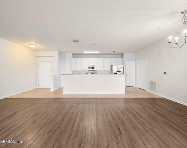 13364 Beach Boulevard - Photo Thumbnail 12