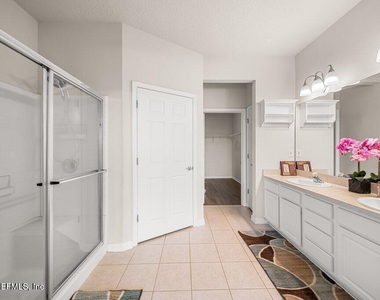 13364 Beach Boulevard - Photo Thumbnail 28