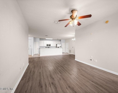 13364 Beach Boulevard - Photo Thumbnail 7
